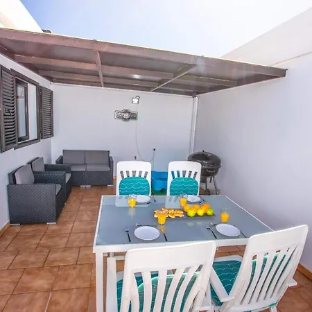 Wave Lh208 By Villas Now Ltd * Playa Blanca